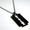 N2480tera_collier_acier_lame_de_rasoir-1