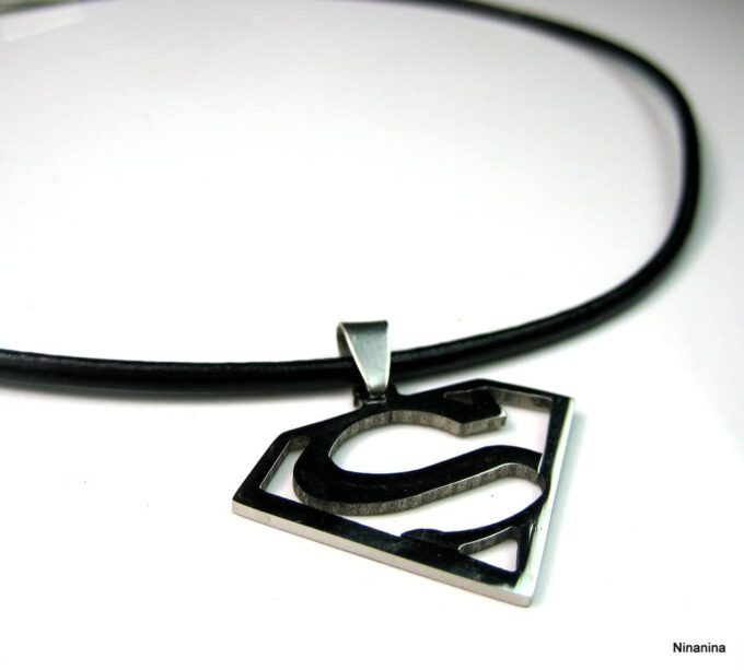 N2481terb_collier_cuir_superman