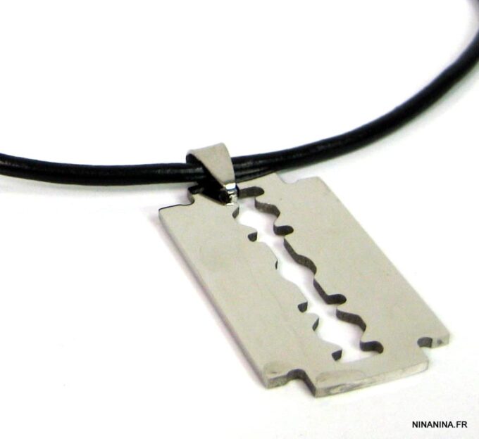 N2482tera_collier_cuir_lame_de_rasoir_acier_inoxydable