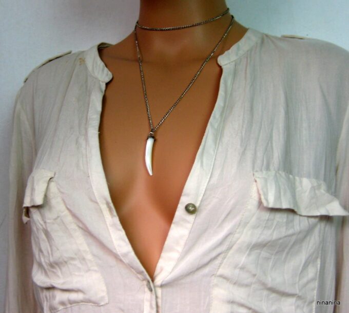 N2485terg_collier_corne_nacre_dent_de_tigre