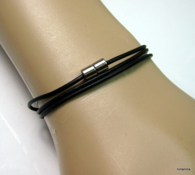 N2500ter_bracelet_cordon_cuir_et_acier_inoxydable