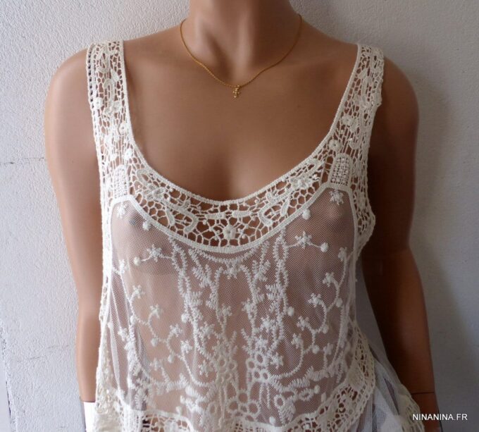 N2507l_Collier_court_croix_Plaque_Or_-_Bijoux_Colliers_en_ligne_Ninanina