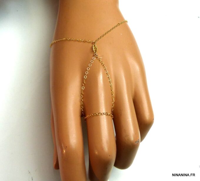 N2543TERe_chaine_de_main_chaine_plaque_or
