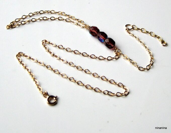 N2549a_bracelet_de_pied_plaque_or_et_cristal