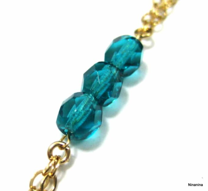 N2549terg_bijou_de_pied_cristal_turquoise_et_plaque_or