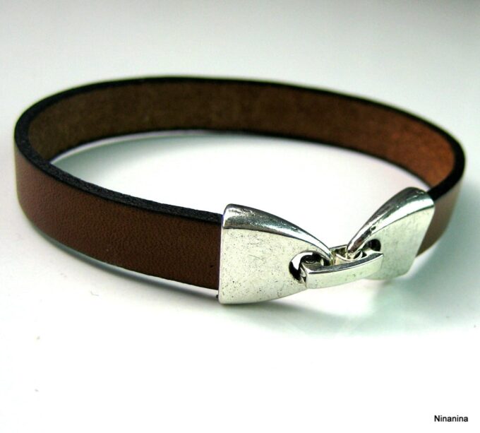 N2585terd_bracelet_cuir_grave_prenom_2