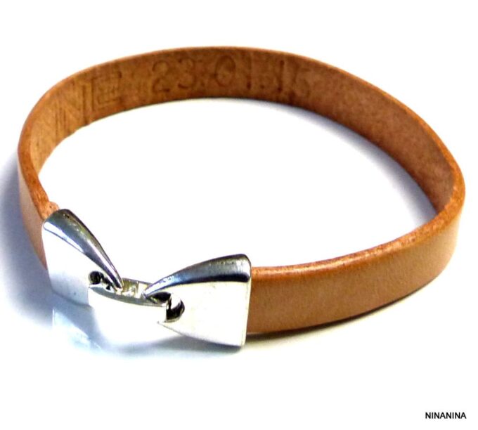 N2585terg_Bracelet_homme_cuir_personnalise_prenom_fermoir_metal_argent