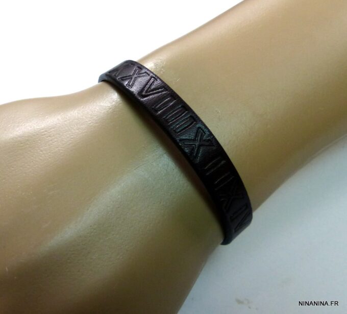 N2585terh_bracelet_cuir_personnalise_date_chiffres_romains