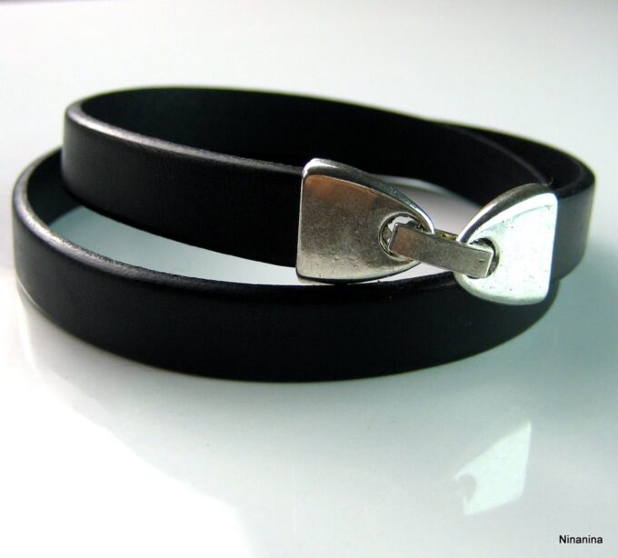 N2586tera_bracelet_cuir_grave
