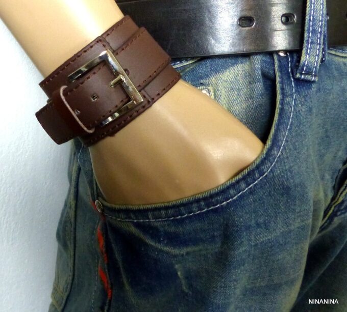 N2605terb_Bracelet_de_force_homme_cuir_marron