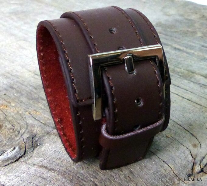 N2605tere_Bracelet_de_force_homme_cuir_marron