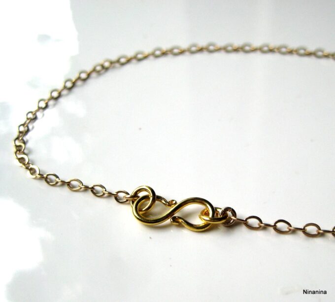 N2659terc_chaine_de_cheville_plaque_or