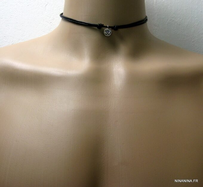 N2662terE_collier_homme_cordon_cuir_OHM_argent_massif