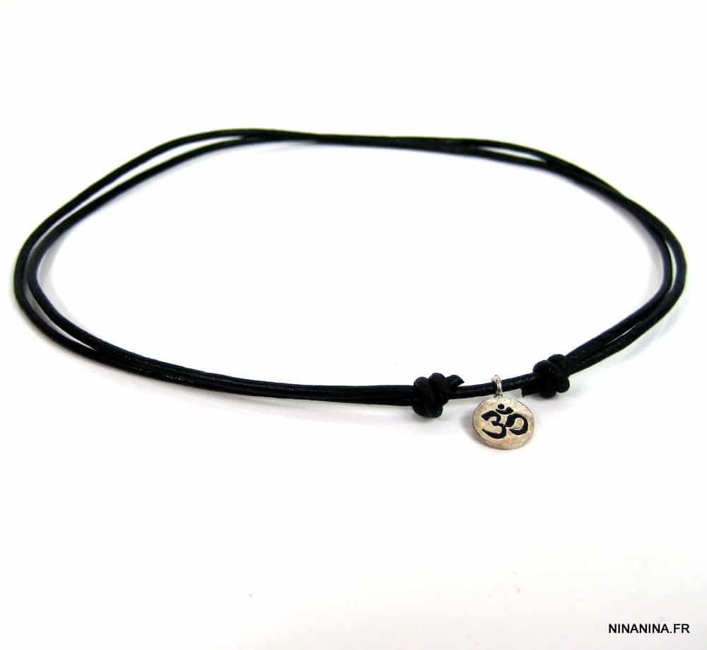 Collier Cordon Cuir Homme artisanal avec médaille ronde symbole Ohm en Argent 925 massif – Image 3