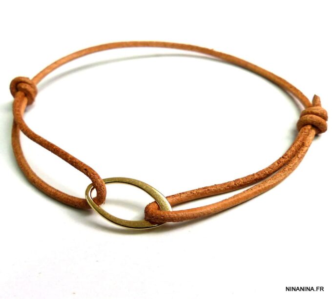 N2692ter_Bracelet_cordon_cuir_anneau_ovale_plaque_or