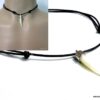 N2700b_collier_homme_cordon_cuir_pendentif_dent_de_tigre_nacre