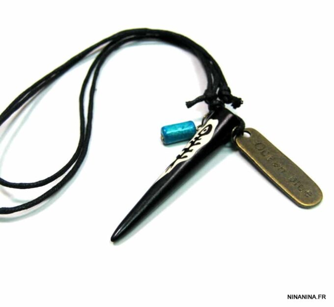 N2702teri_collier_cordon_surfer