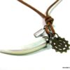 N2703tera_collier_homme_cordon_cuir_dent_de_tigre