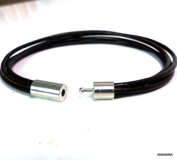 N2713e_Bracelet_homme_femme_cordon_cuir_fermoir_acier_inoxydable