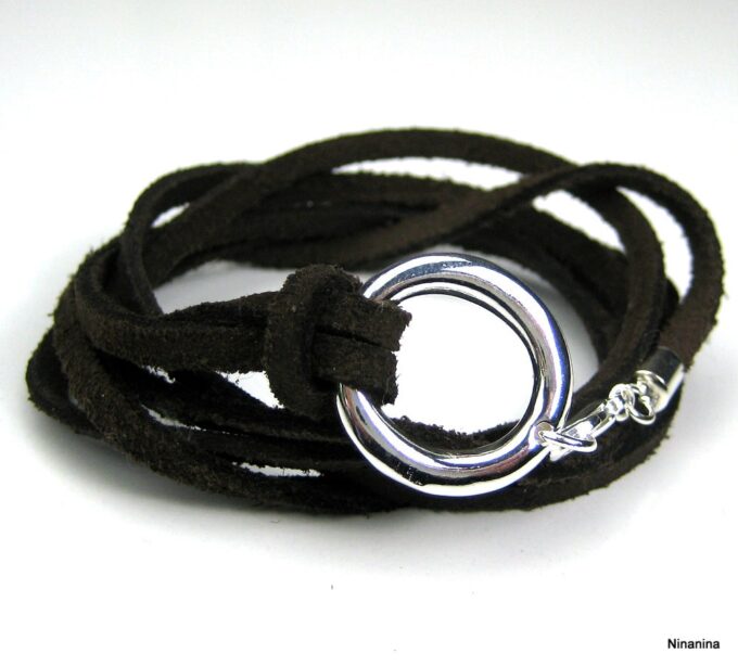 N2719ter_bracelet_wrap_cordon_daim_anneau_plaque_argent