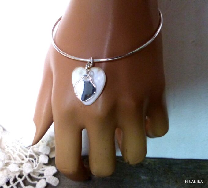 N2726terc_Bracelet_femme_jonc_coeur_plaque_argent_et_nacre