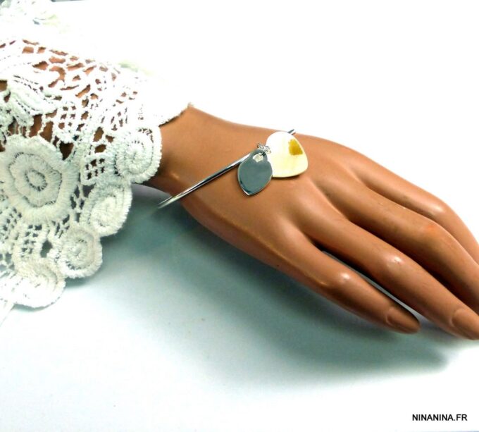 N2726terg_Bracelet_jonc_coeur_plaque_argent_et_nacre