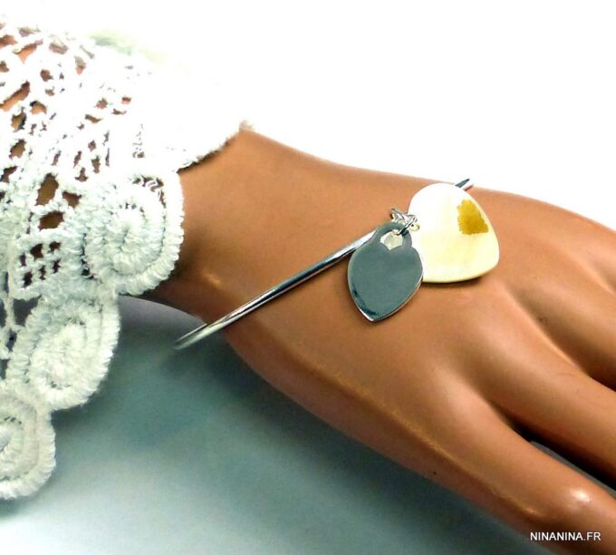 N2726terj_Bracelet_jonc_coeur_plaque_argent_et_nacre
