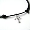 N2764d_collier_cuir_et_croix_argent_massif
