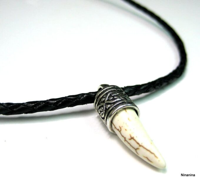 N2765terb_collier_corne_cuir_tresse-1