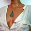 N2769tere_collier_sautoir_metal_argent_filigrane