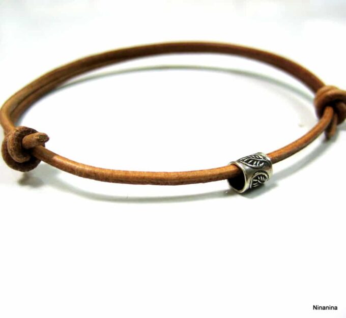 N2776tera_bracelet_cordon_cuir_tube_argent_massif