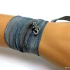 N2838i_Bracelet_femme_wrap_lien_soie_gris_chakra_ohm_metal_argent