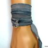 N2838m_Bracelet_femme_wrap_lien_soie_gris_chakra_ohm_metal_argent
