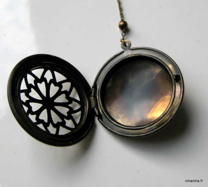 N2844A_collier_en_Y_porte-photo_bronze