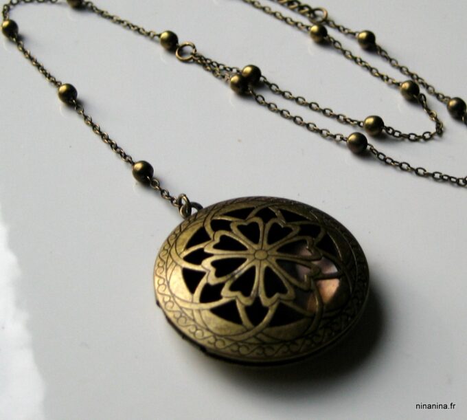 N2844b_collier_en_Y_porte-photo_bronze