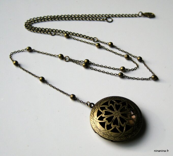 N2844f_collier_en_Y_porte-photo_bronze