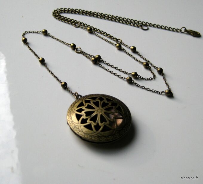 N2844h_collier_en_Y_porte-photo_bronze