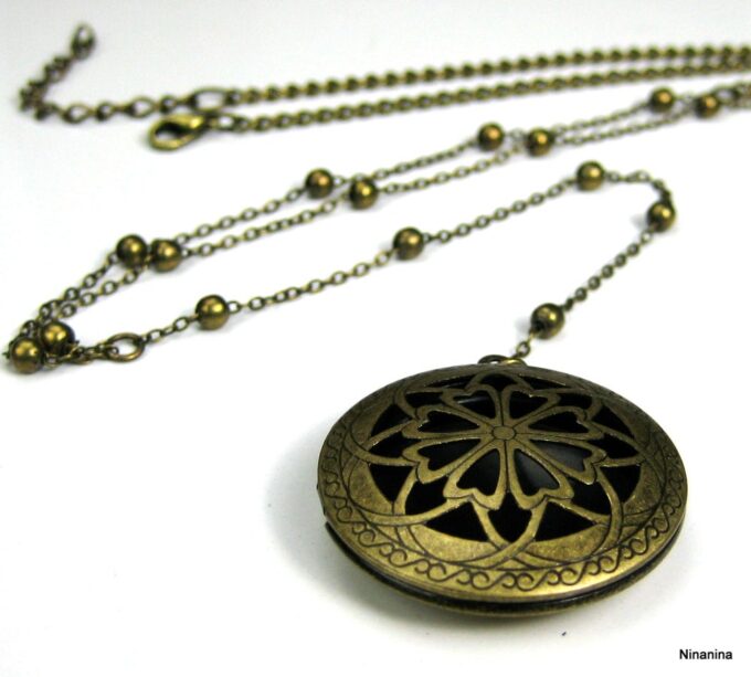 N2844tera_collier_Y_porte-photo_bronze