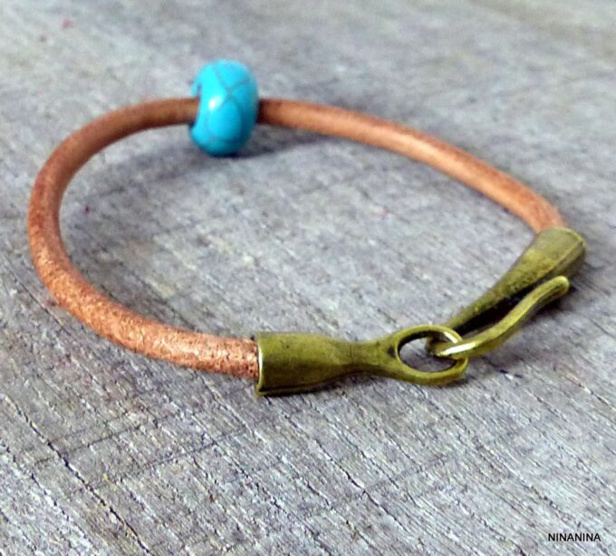 N2898terf_Bracelet_homme_cuir_boule_turquoise_fermoir_crochet_metal_bronze