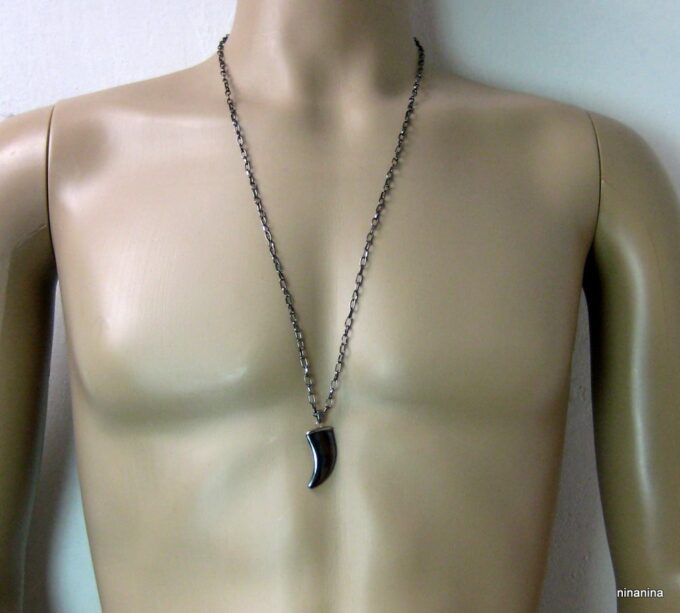 N2926terc_collier_long_homme_dent_de_requin_noire