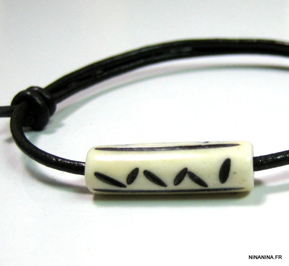 Bracelet cordon cuir et os organique – Image 2