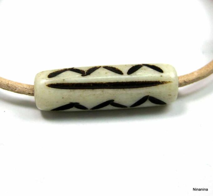 N2935terb_bracelet_cordon_cuir_et_tube_organic