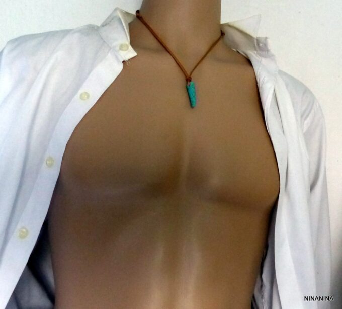 N2960terg_Collier_homme_cuir_dent_de_tigre_corne_turquoise