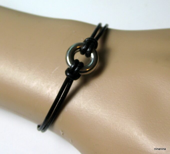 N2990terf_bracelet_cordoncuir_et_cible_acier_inoxydable