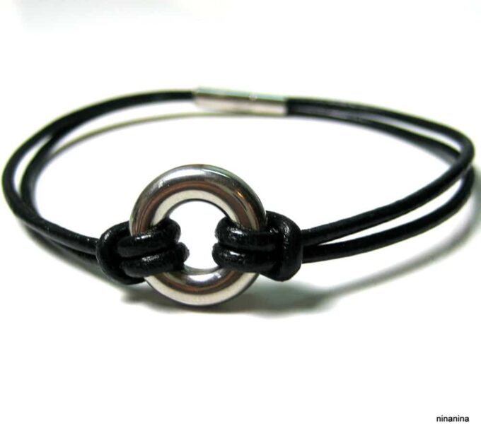 N2990teri_bracelet_cordoncuir_et_cible_acier_inoxydable