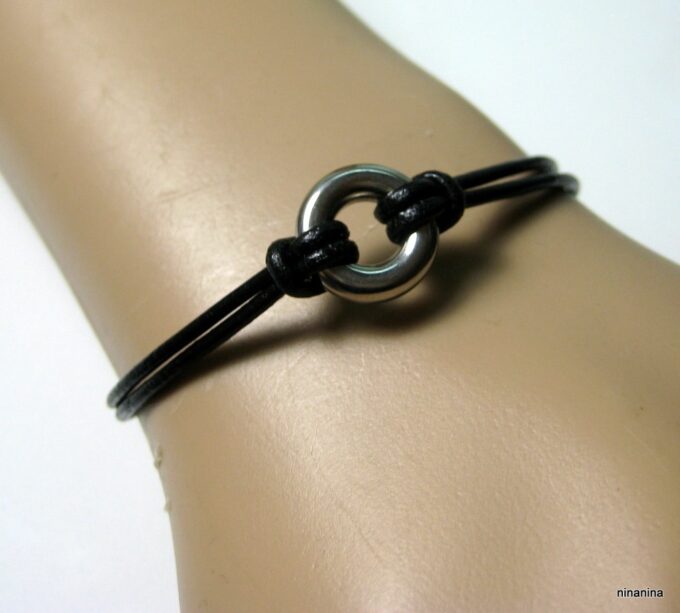 N2990terl_bracelet_cordoncuir_et_cible_acier_inoxydable