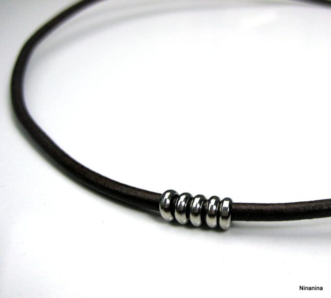 N3036terb_collier_cordon_cuir_et_acier