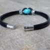 N3054terterj_Bracelet_hommecordon_cuir_et_rondelle_turquoise
