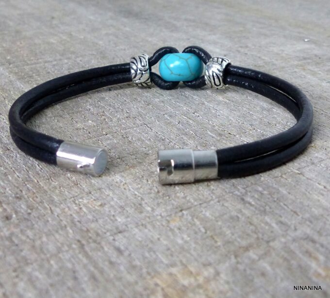 N3054terterj_Bracelet_hommecordon_cuir_et_rondelle_turquoise