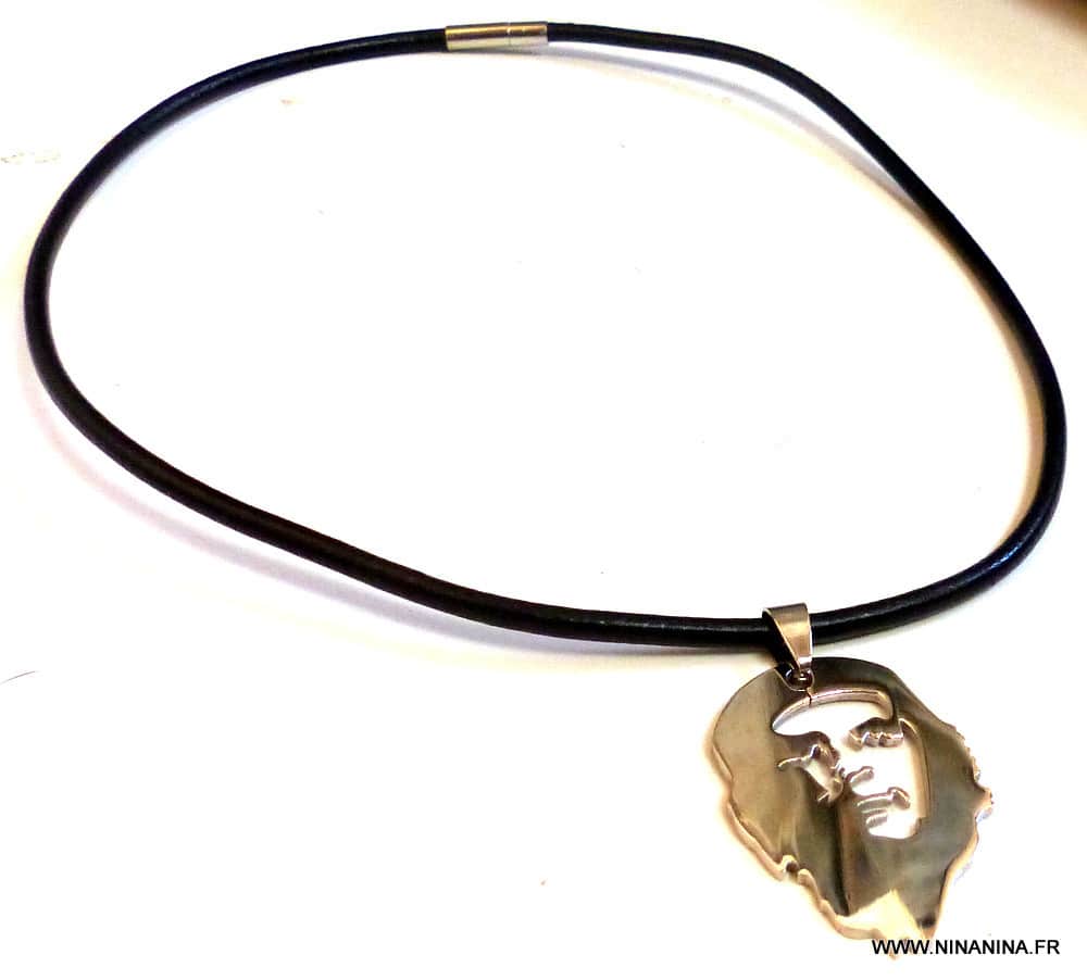 COLLIER PENDENTIF CHE GUEVARA CUIR NOIR